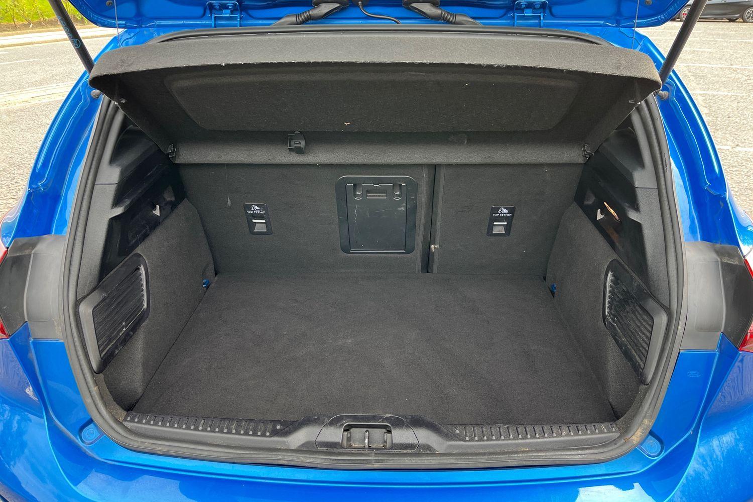 Ford FOCUS Photo 20