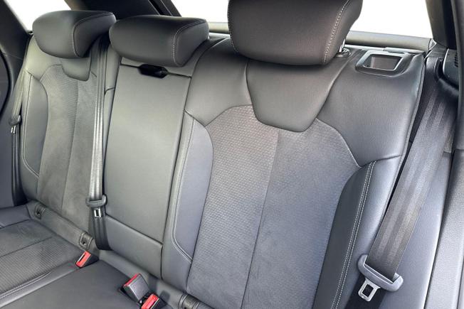 Audi Q5 Photo 9