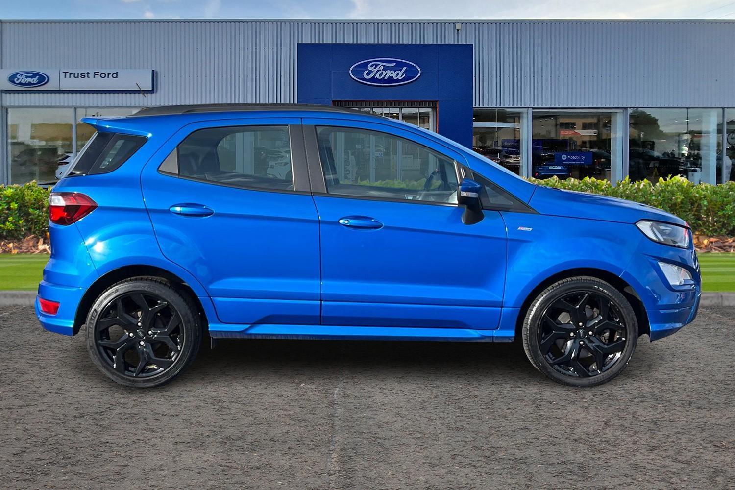 Ford ECOSPORT Photo 2