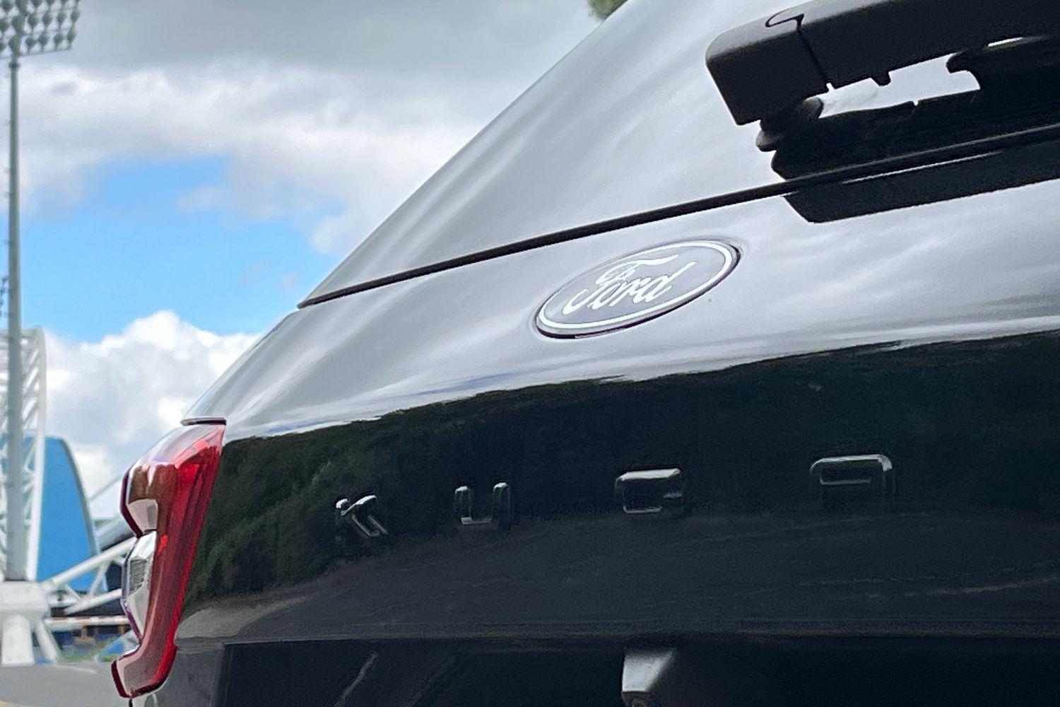 Ford KUGA Photo 38