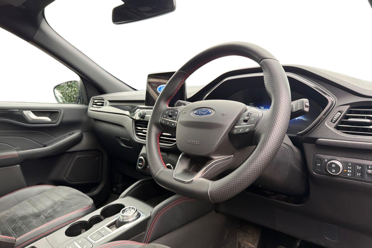 Ford KUGA Photo 8