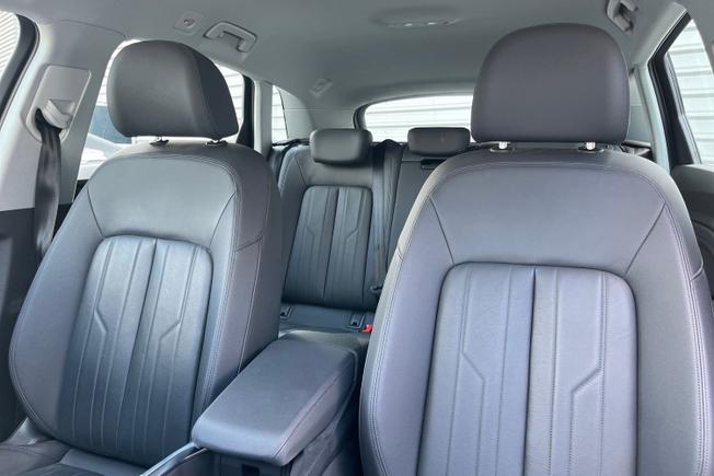 Audi E-TRON Photo 21