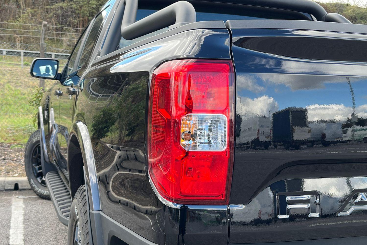 Ford RANGER Photo 31