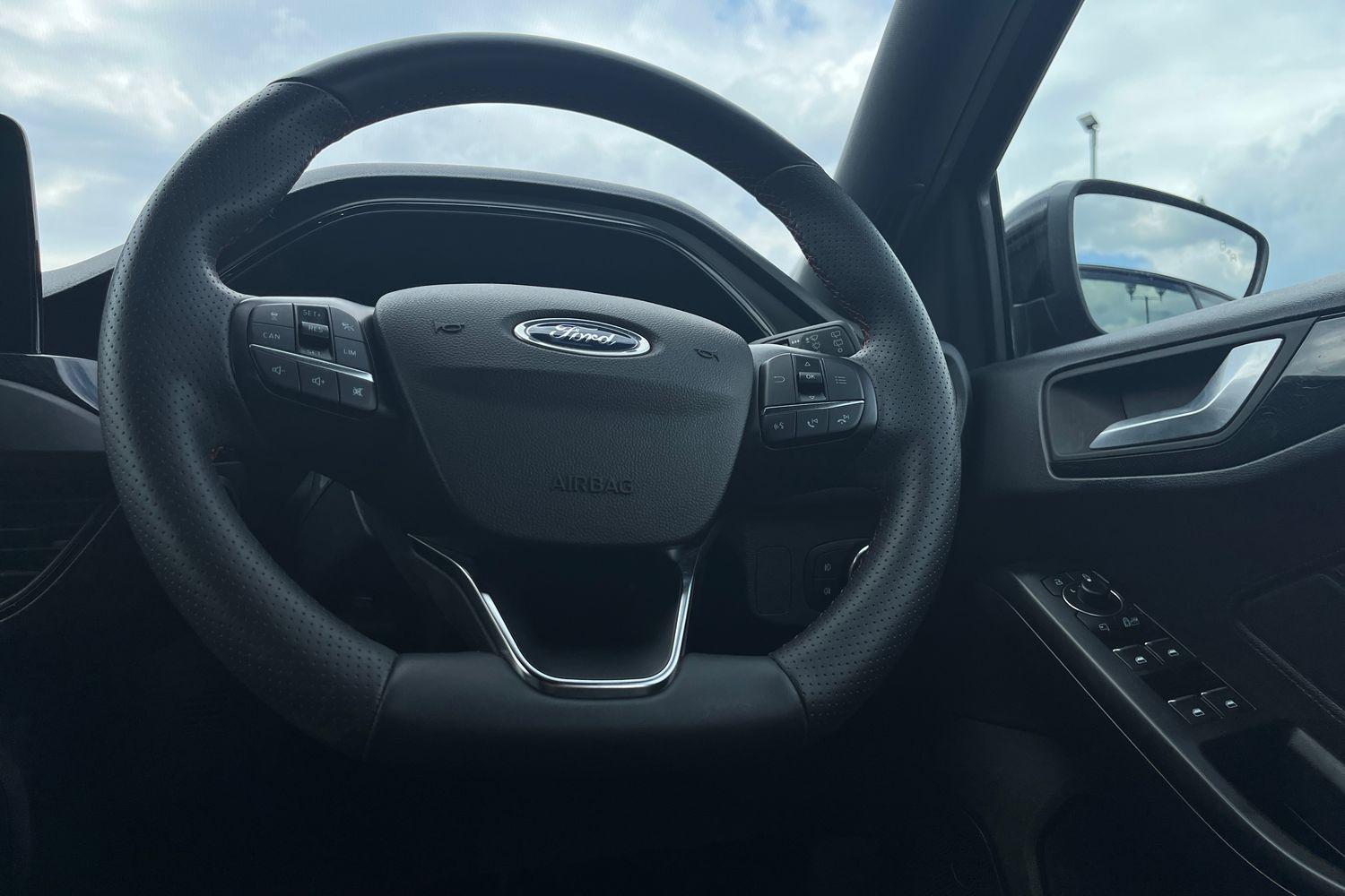 Ford FOCUS Photo 11
