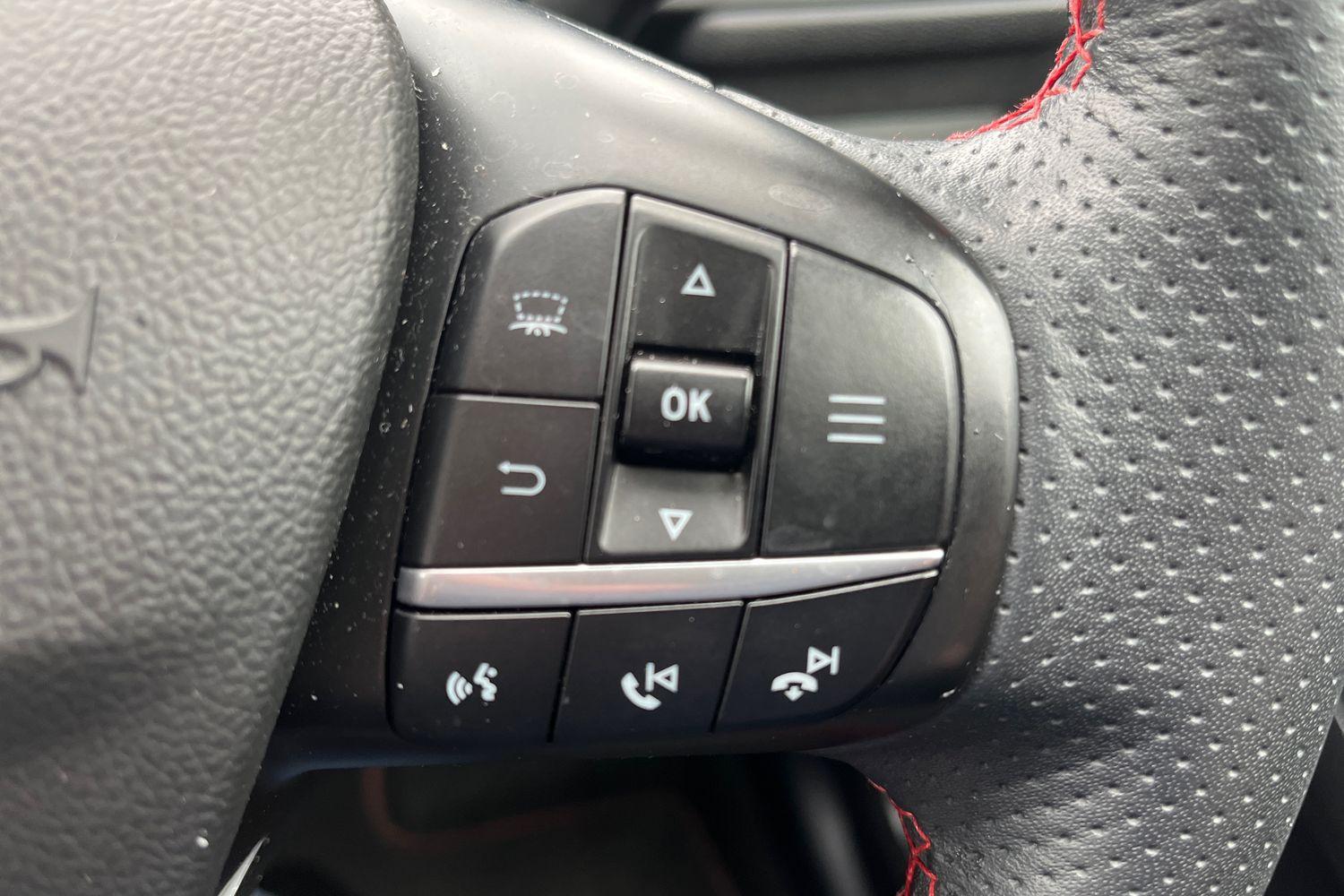 Ford KUGA Photo 27
