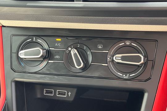 Volkswagen Polo Photo autoimg-8f0b08210a7097ff726ec44aa4303ef794aabcac.jpg