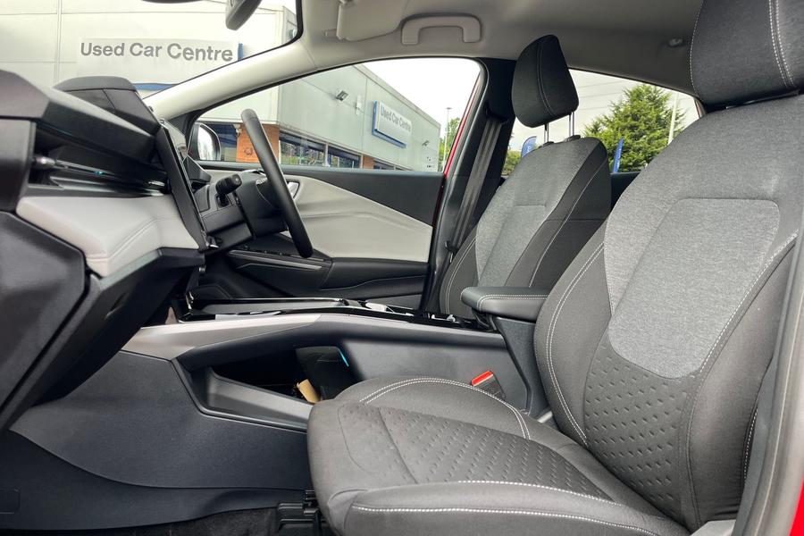 Ford Puma Gen-E Photo autoimg-8f0b5dc8192a16224d1e15fd0e4ce7e21e9cdab7.jpg