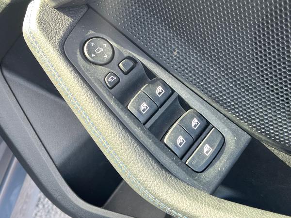 BMW 1 Series Photo autoimg-8f0bf418e2202ffa38106eb0232f44c8f5e70302.jpg