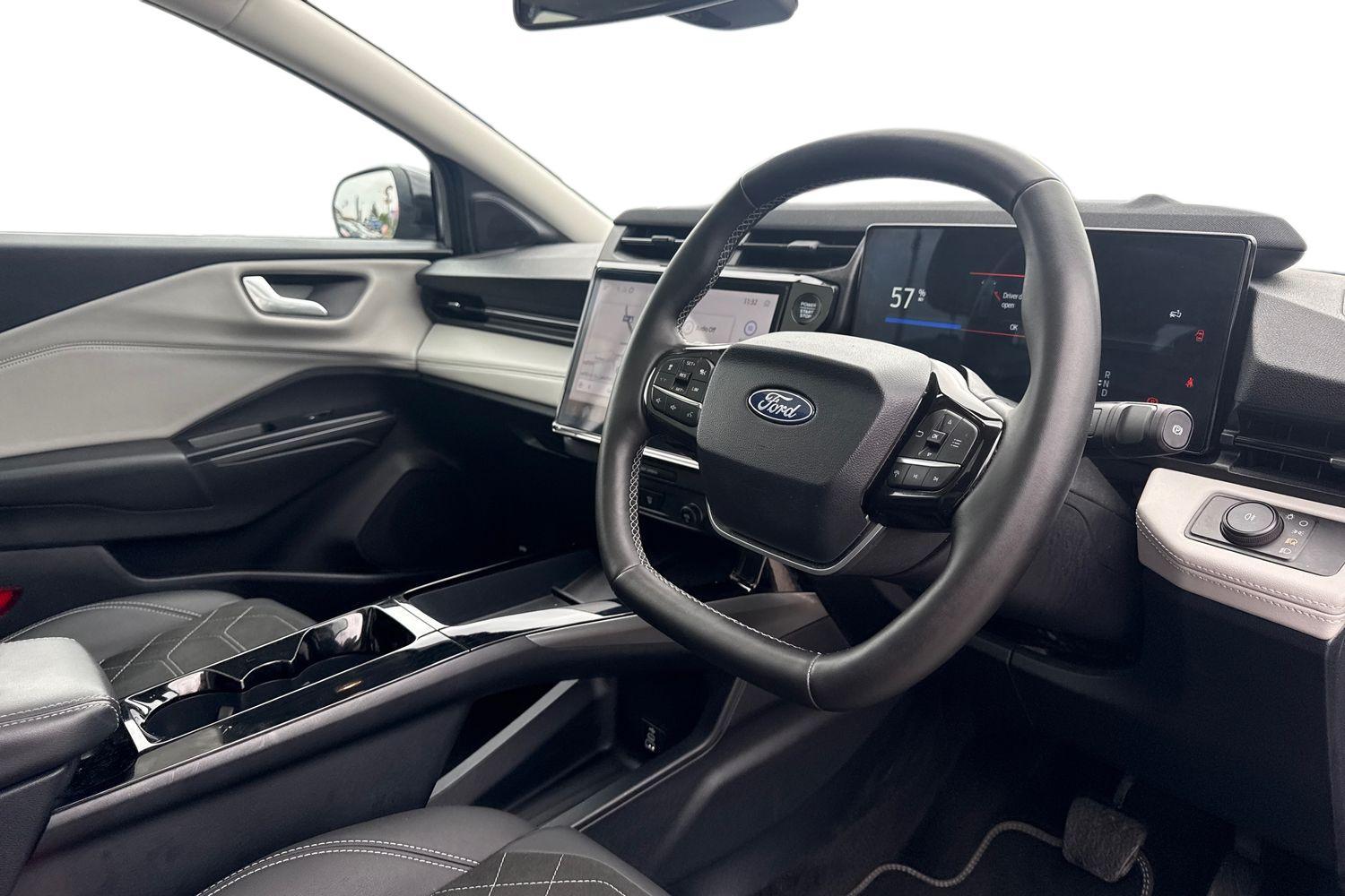 Ford Puma Gen-E Photo 8