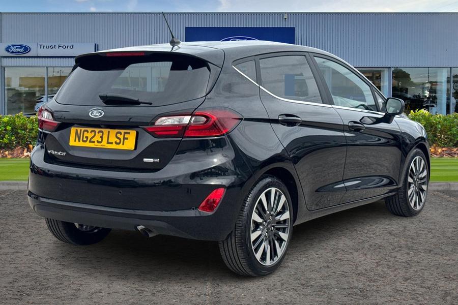 Ford FIESTA Photo autoimg-8f0d45893afac57b869f2e7a159f5dcb610a2e78.jpg