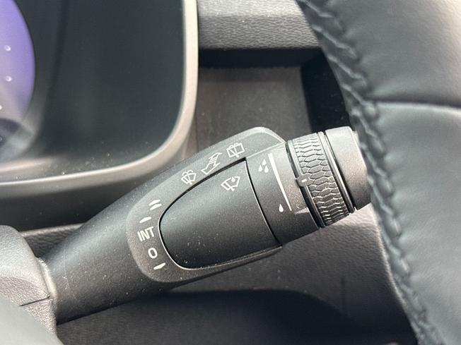 VOLVO Xc40 Photo 37