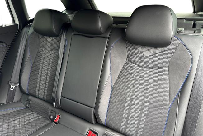 Volkswagen Passat Photo 9