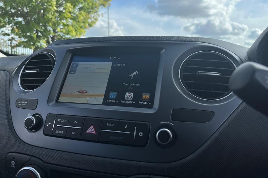 Hyundai i10 Photo autoimg-8f1818c70cc372ce3d287d83e677ff8fd978ba5b.jpg