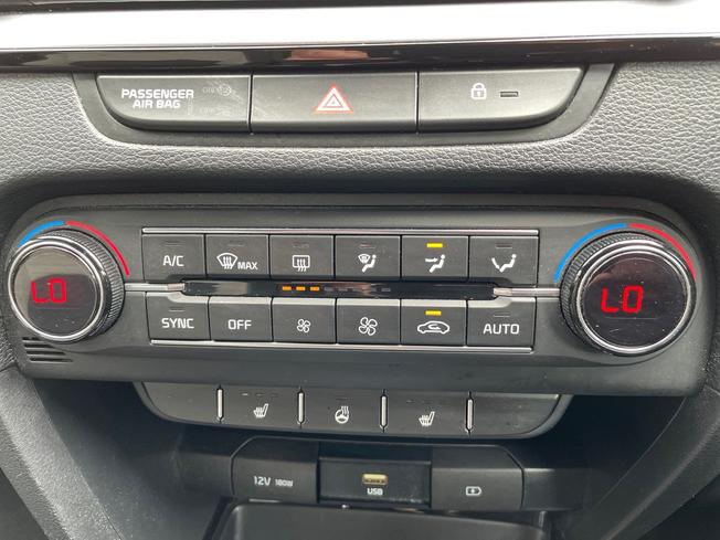 KIA Ceed Photo 36
