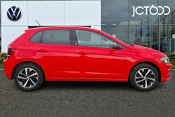 VOLKSWAGEN Polo Photo 4