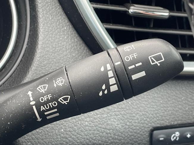NISSAN Qashqai Photo 32