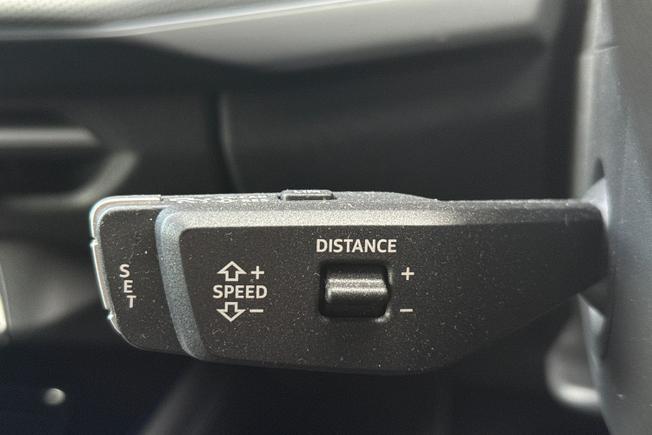 AUDI Q3 Photo 40