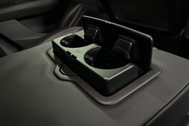 AUDI Q8 Photo 31