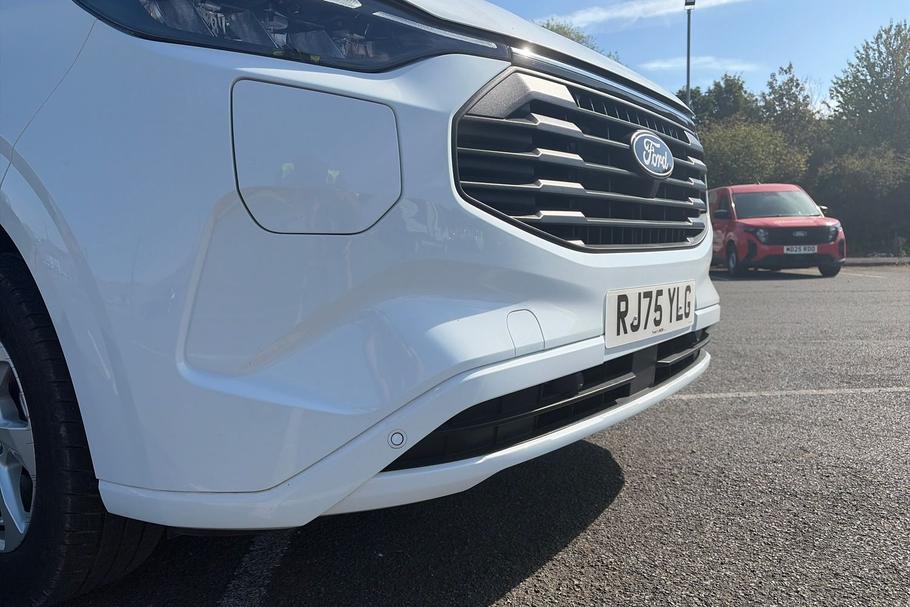 Used Ford TRANSIT CUSTOM RJ75YLG 18