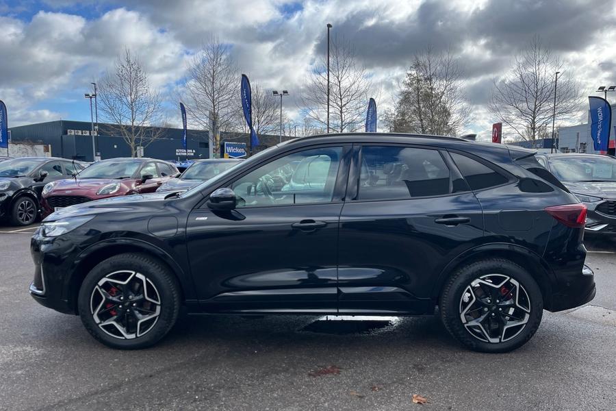 Ford KUGA Photo autoimg-8f3a1aad026914bc26a92a0bd6fbaba8c72a314e.jpg