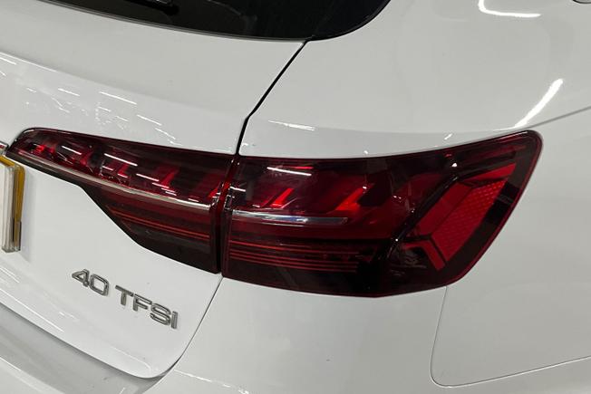 Audi A4 Avant Photo 18