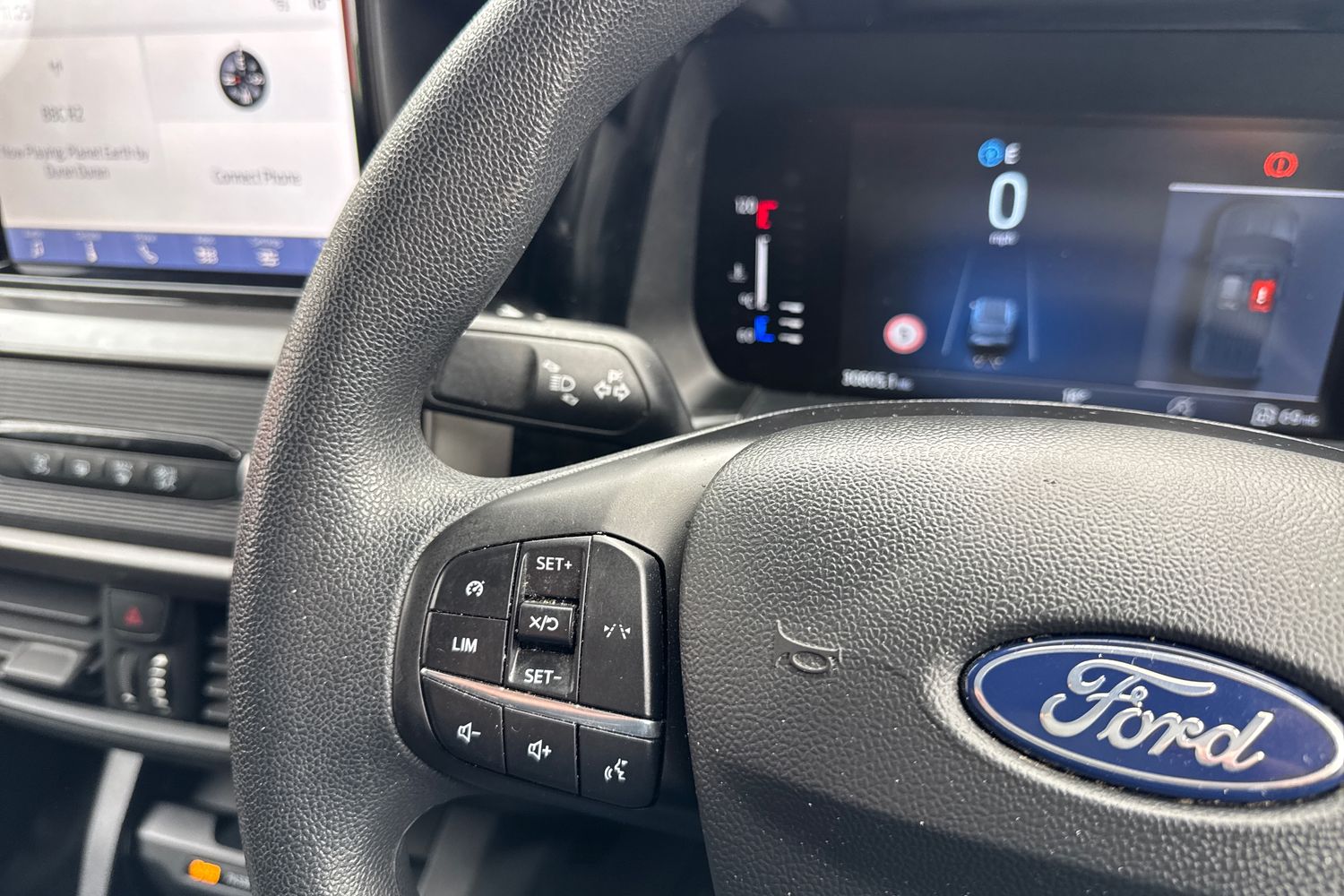 Ford TRANSIT COURIER Photo 29