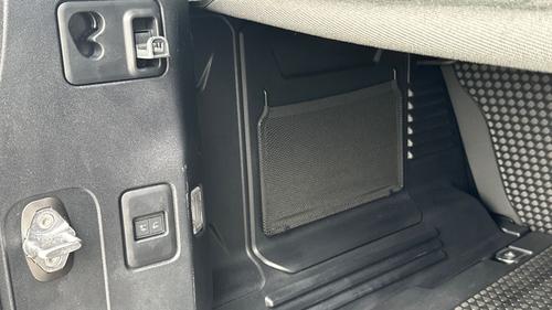 Land Rover Defender Photo autoimg-8f4472d0fb3d6af994a995ad57482d705728ee7a.jpg