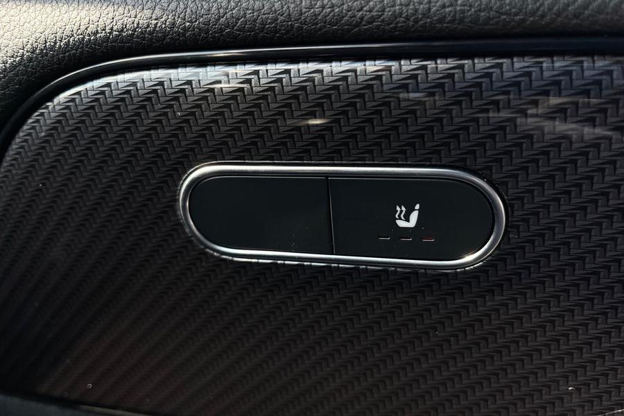 Mercedes-Benz GLA Photo autoimg-8f44fddc866be6c78ae68a43f1f6485e1ba0b266.jpg