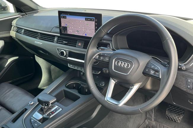 AUDI A4 Allroad Photo 6