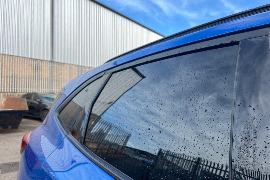 Ford KUGA Photo autoimg-8f4af32cfac16af6886025f50f0190b41a0799ef.jpg