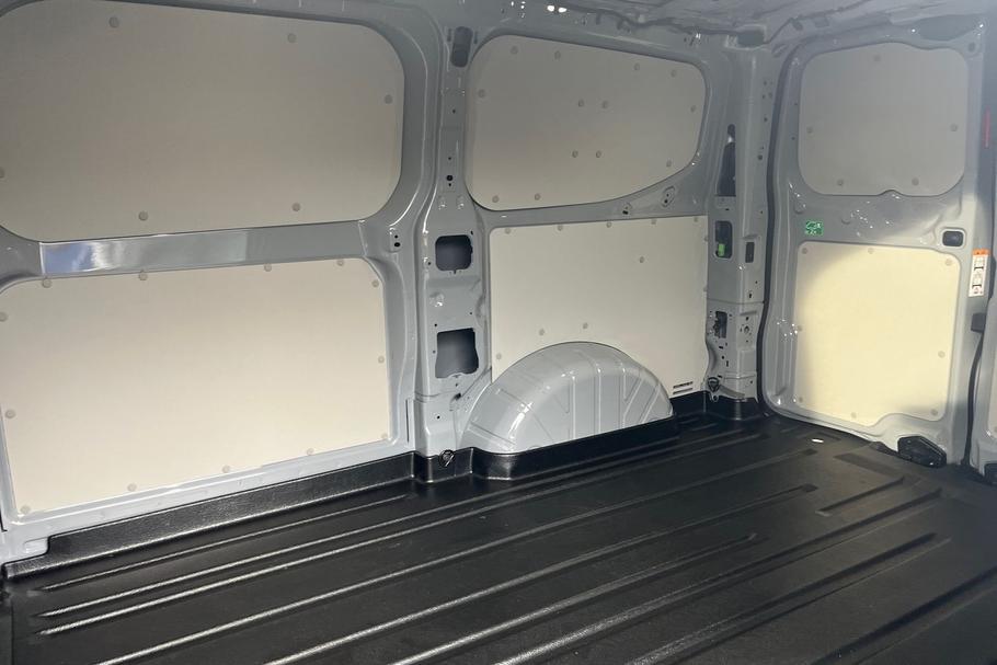 Used Ford TRANSIT CUSTOM 5