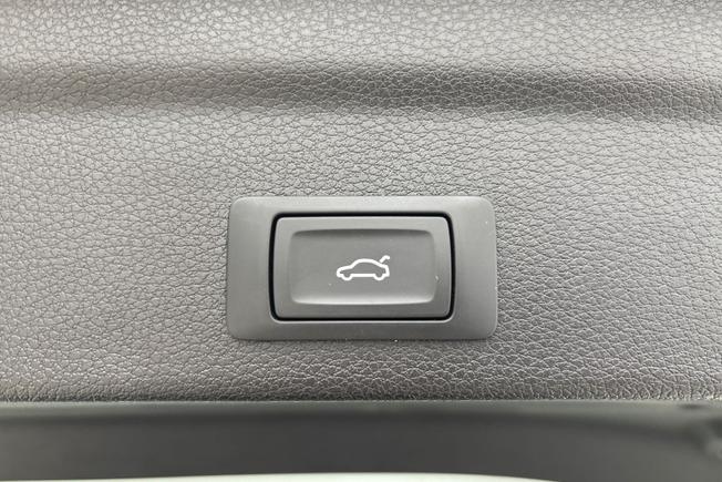 AUDI Q3 Photo 23