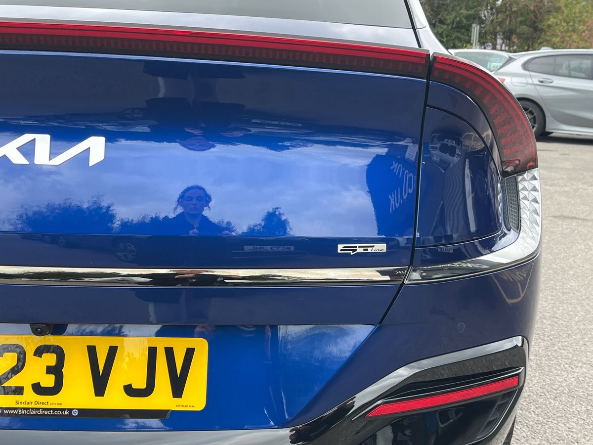 Kia EV6 Photo 21