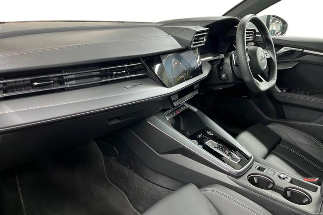 Audi A3 Photo 2