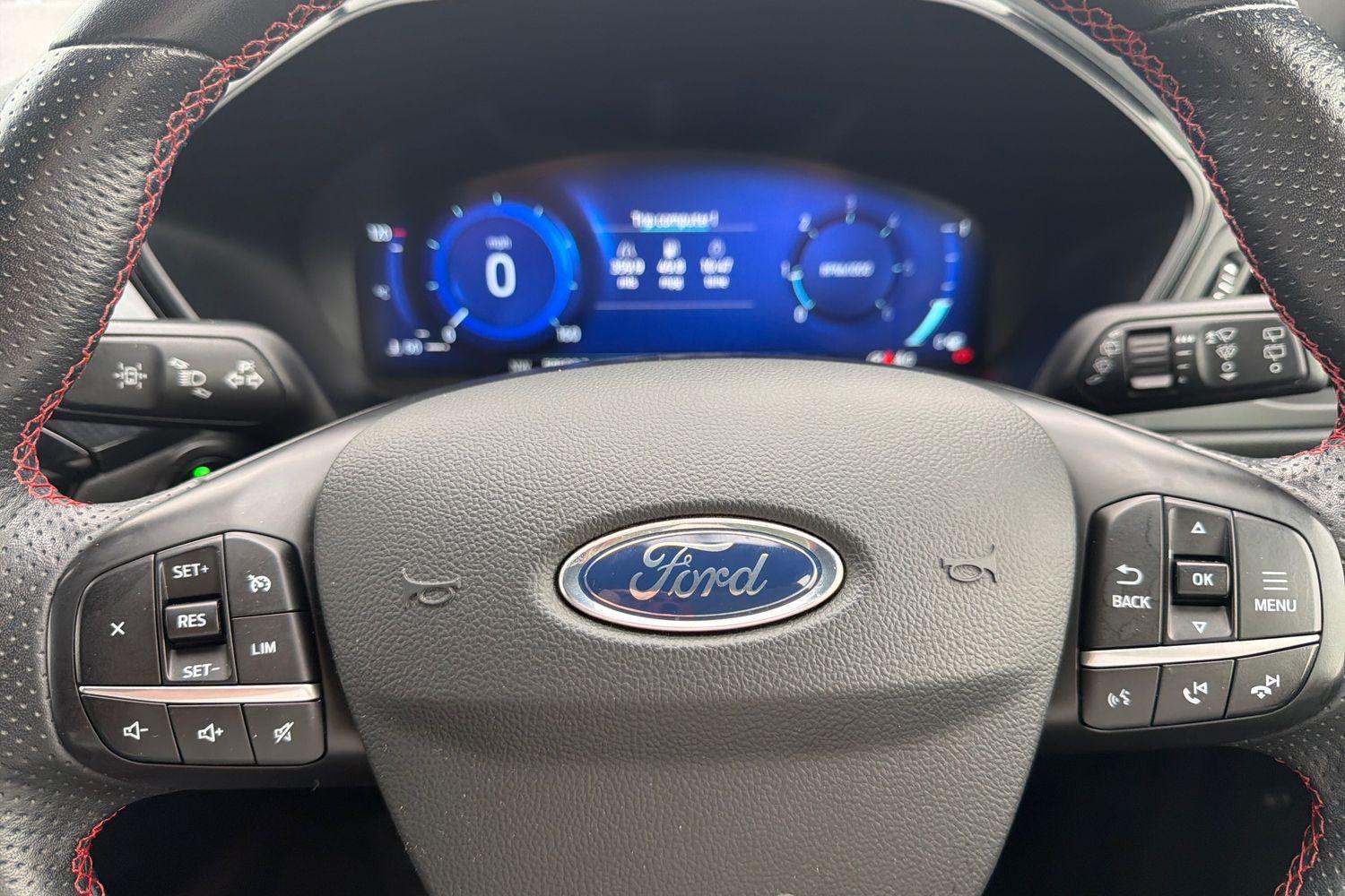 Ford KUGA Photo 11