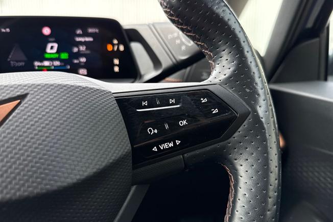 CUPRA Born Photo 17