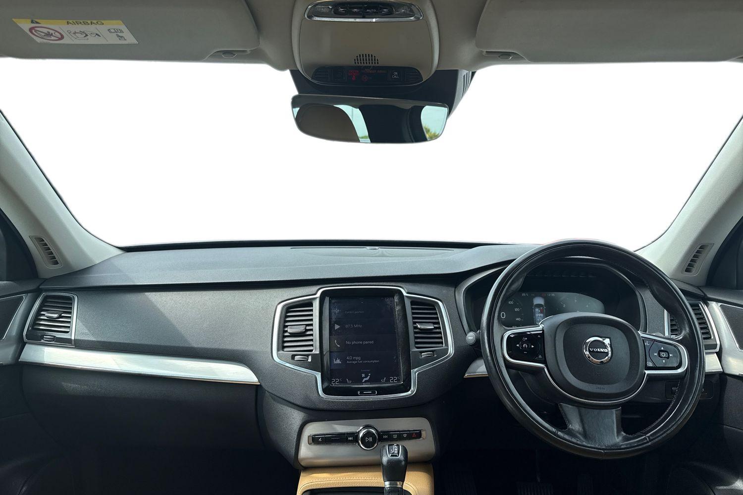 Volvo XC90 Photo 9