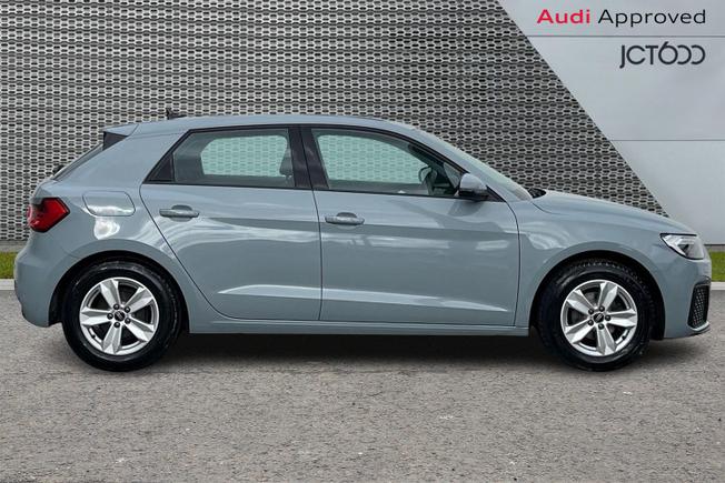 AUDI A1 Photo 4