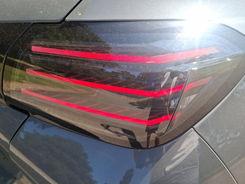 Used Peugeot 208 LO24UDW 40