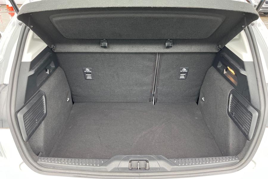 Ford FOCUS Photo autoimg-8f6023e856a987627489b1c5efc827c57de9824f.jpg