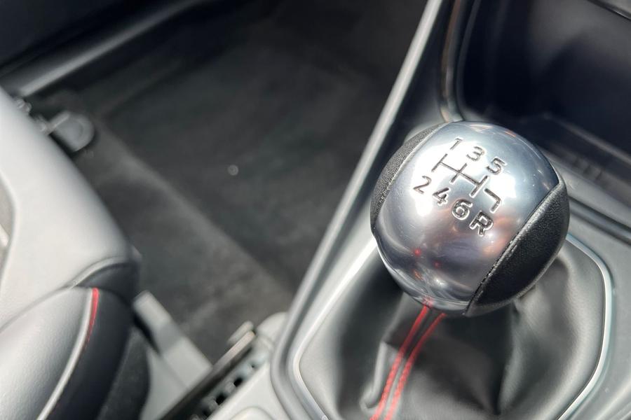 Ford PUMA Photo autoimg-8f6098ffefed715136927f82a139c1db940040c6.jpg
