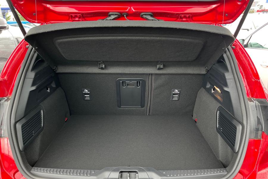 Ford FOCUS Photo autoimg-8f6250e0f123c4efc9f866652136c8ebe85209e6.jpg