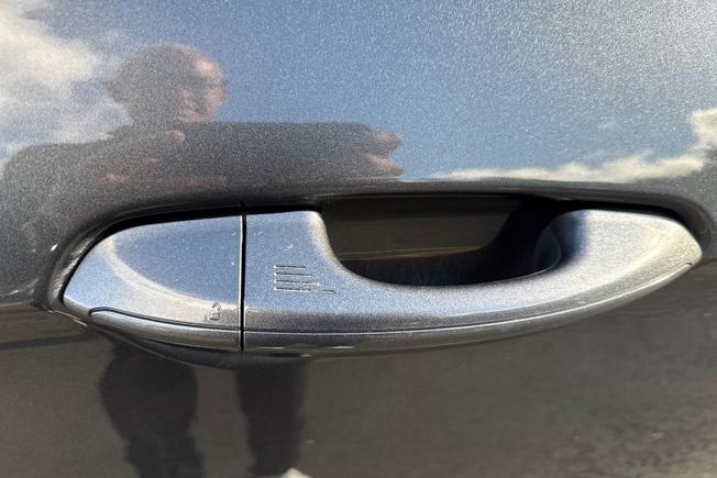 FORD Edge Photo 23