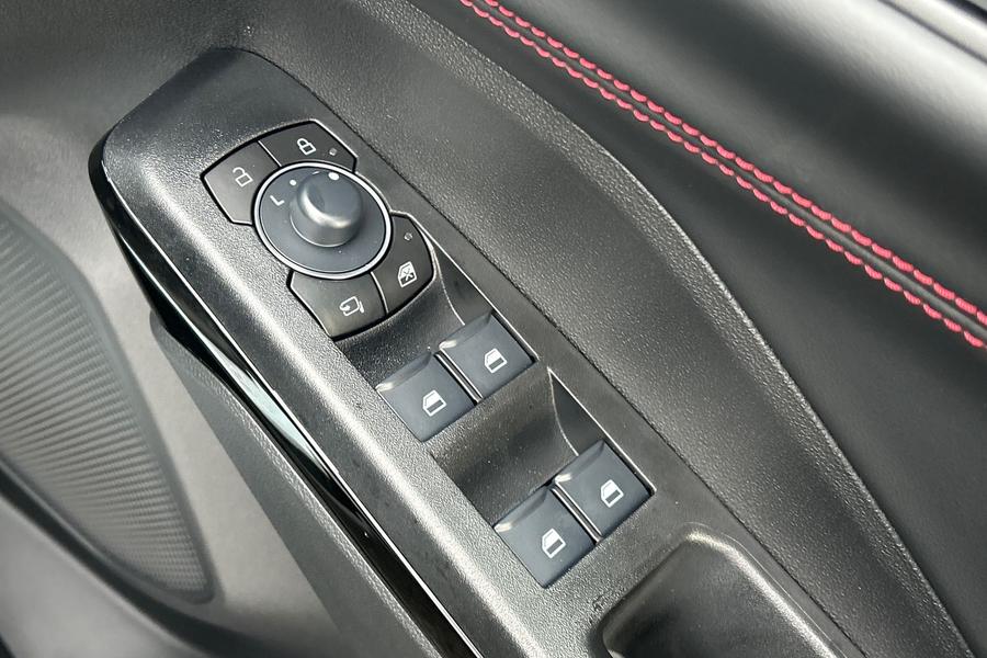 Ford PUMA Photo autoimg-8f62de327c6f5fc8bd75967d5112951e9abca76d.jpg