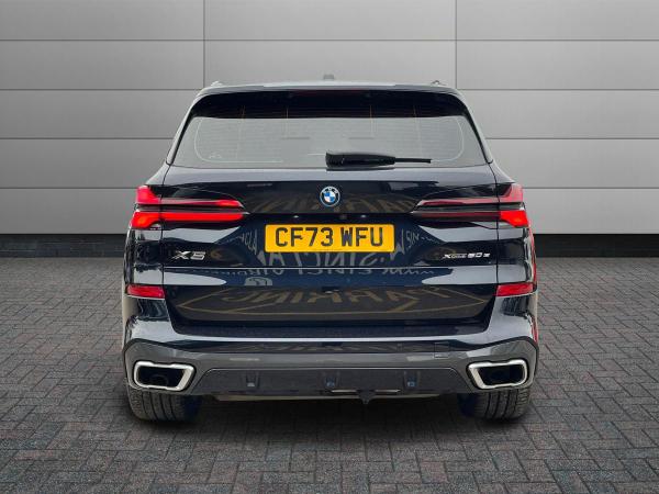 BMW X5 Photo autoimg-8f649668751ed8ec1ac99f8204226fd15a876708.jpg