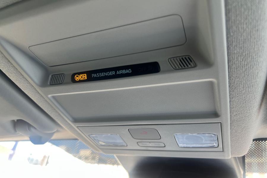 Ford E-Transit Custom Photo autoimg-8f6587fe0a1a4ef0bf1bbed6b4d393fc5a6c8d41.jpg