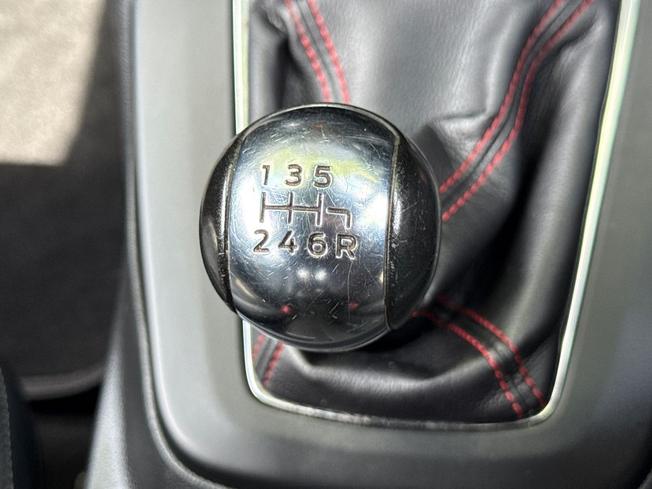 FORD Focus Photo 43