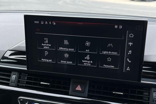 AUDI A4 Photo 29