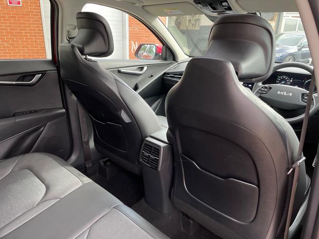 KIA Niro Photo 31