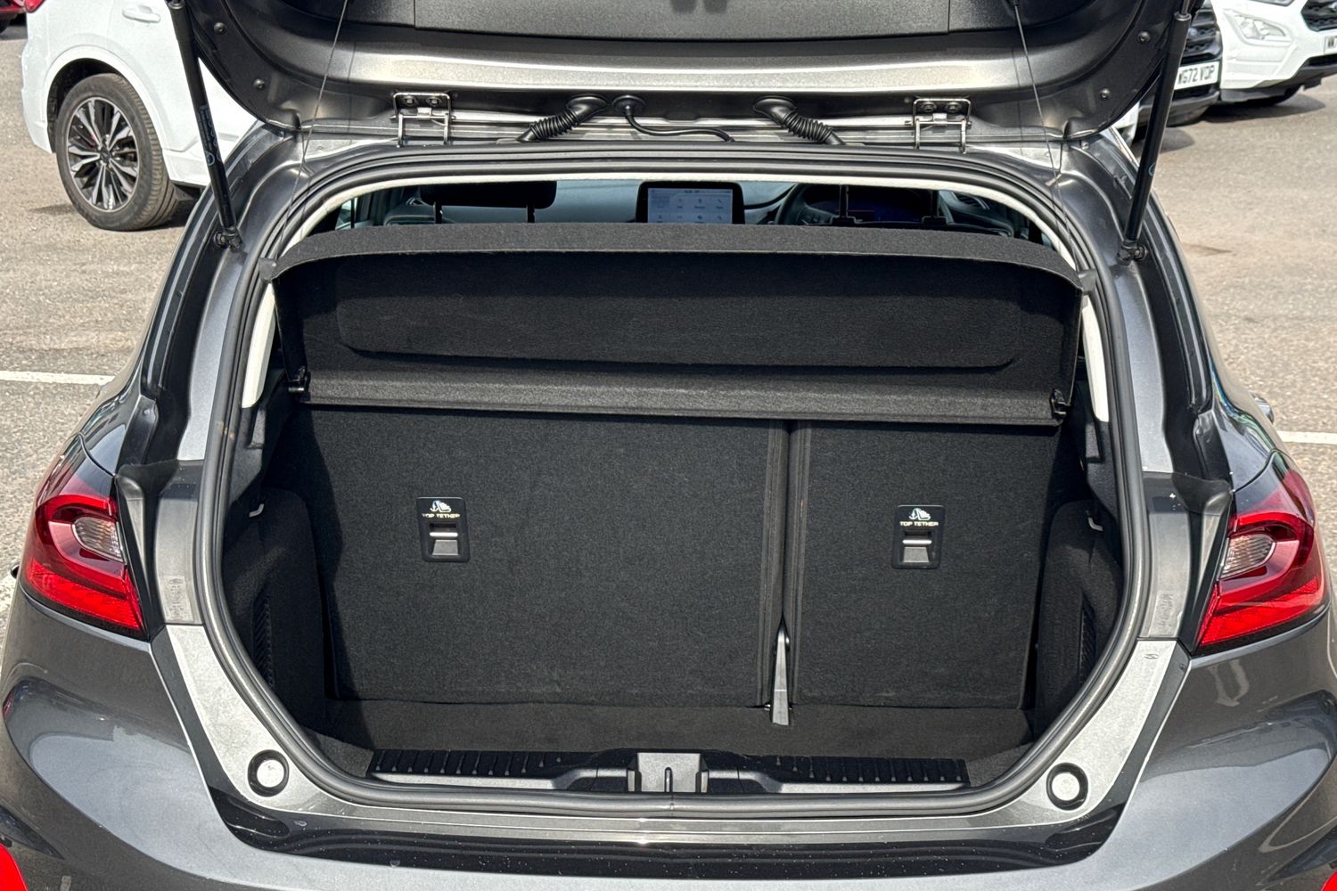 Ford FIESTA Photo 20